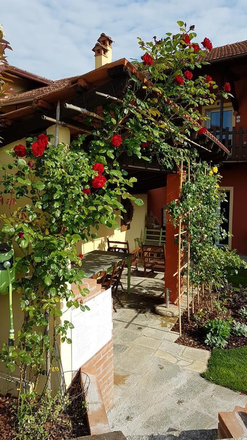 B&B La Cascina di Monia e Mario Borgo Ticino Esterno foto