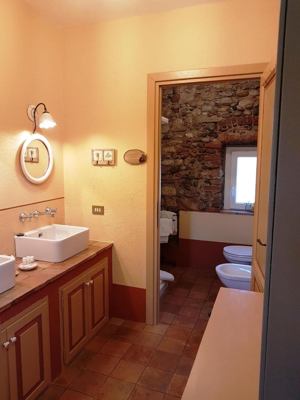 B&B La Cascina di Monia e Mario Borgo Ticino Esterno foto