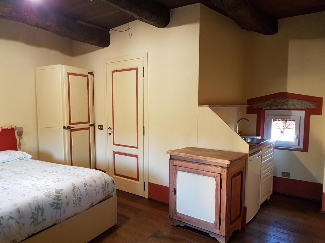 B&B La Cascina di Monia e Mario Borgo Ticino Esterno foto