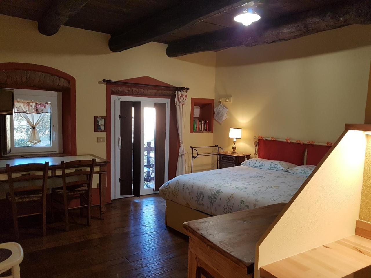 B&B La Cascina di Monia e Mario Borgo Ticino Esterno foto